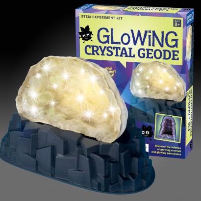 Geek & Co Glowing Crystal Geode Kit 